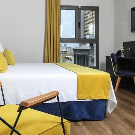 Ldb Con Desayuno Incluido, Wifi, A La 500 De La Playa Las Canteras